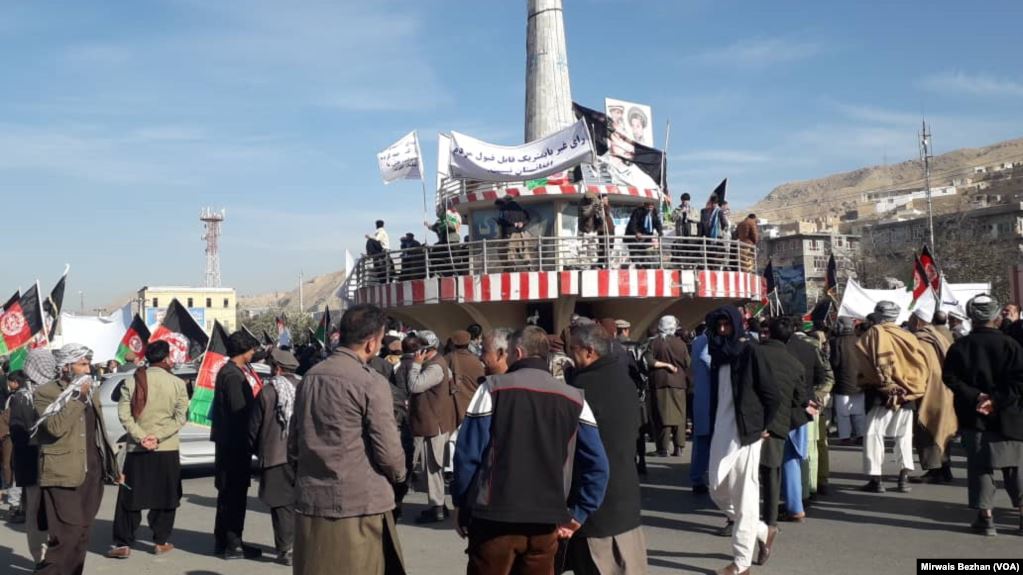 هواداران عبدالله شاهراه کابل - شمال را در بغلان بستند - خبرگزاری افغان ایرکا