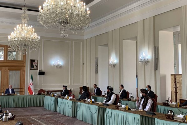 ظریف از آمادگی ایران برای کمک به حل و فصل بحران های جاری در افغانستان خبر داد - تصویر دوم خبر
