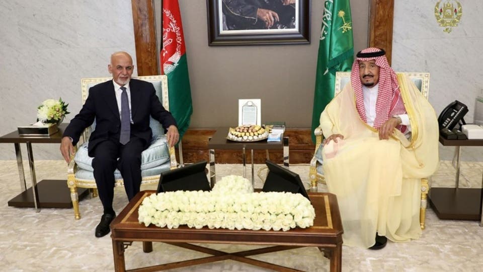 ملک سلمان پشت به پشت اشرف غنی در انتخابات - خبرگزاری افغان ایرکا