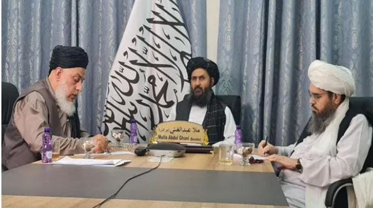 ملابرادر: لیست سیاه و زندانیان باقیمانده، موانع در برابر صلح می باشند - خبرگزاری افغان ایرکا