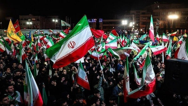 ایرانیان امشب در پاسخ به تهدیدات ترامپ پرشورتر به خیابان آمدند - خبرگزاری افغان ایرکا