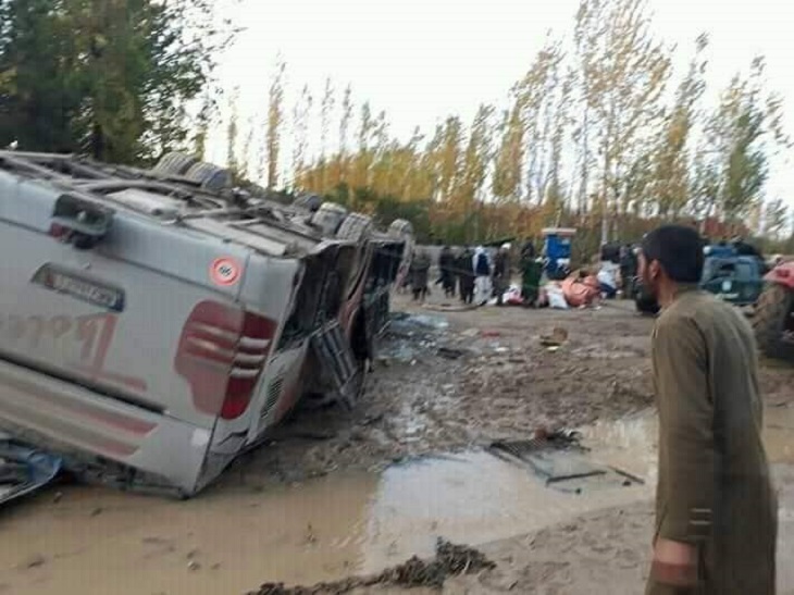  رویداد ترافیکی در مسیر شاهراه تخار- بدخشان پنچ کشته بر جا گذاشت - خبرگزاری افغان ایرکا