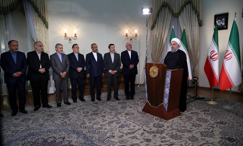 امشب شاهد یک تجربه مهم تاریخی بودیم/ سازمان انرژی اتمی آماده غنی سازی صنعتی بدون محدودیت باشد / مردم هیچ نگرانی نداشته باشند