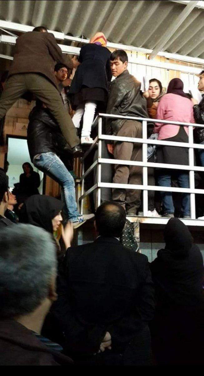 اوج بی نظمی  درسفارت افغانستان در تهران - تصویر دوم خبر