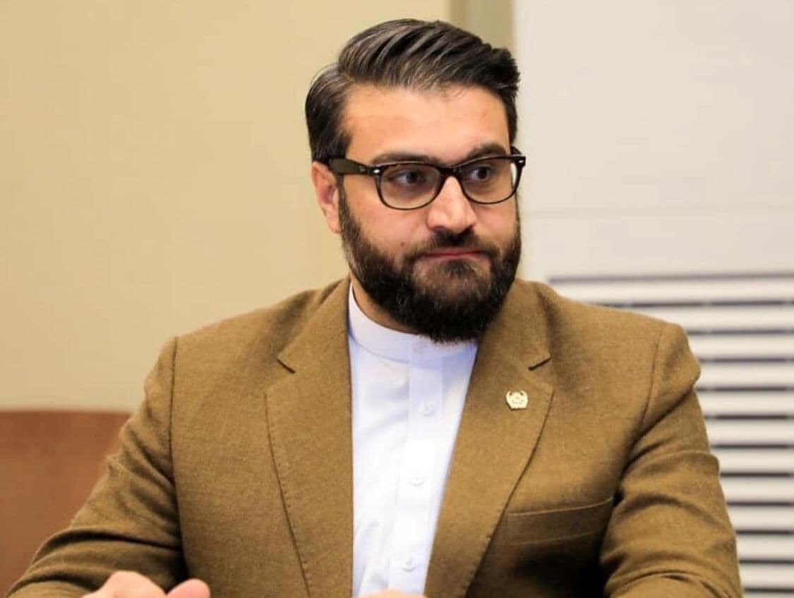 محب: خلیل زاد دست طالبان را گرفته به کابل آورد؛ خروج غنی «صد در صد» به سود افغانستان بود - خبرگزاری افغان ایرکا