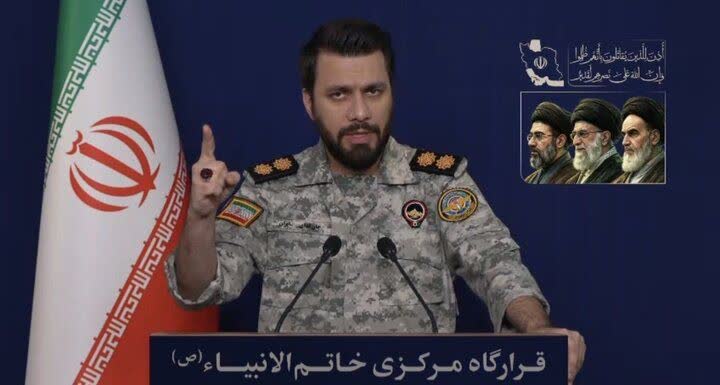  سخنگوی  قرارگاه  مرکزی  خاتم  الانبیا: اسم شکستتان را توافق نگذارید  - خبرگزاری افغان ایرکا