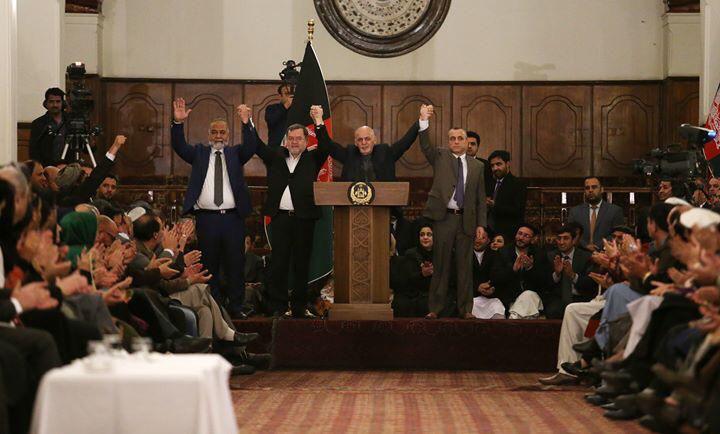 رئیس جمهور در همایش هواداران تیم دولت ساز: برنده اصلی انتخابات مردم افغانستان است و تیم دولت ساز خادم مردم است - خبرگزاری افغان ایرکا