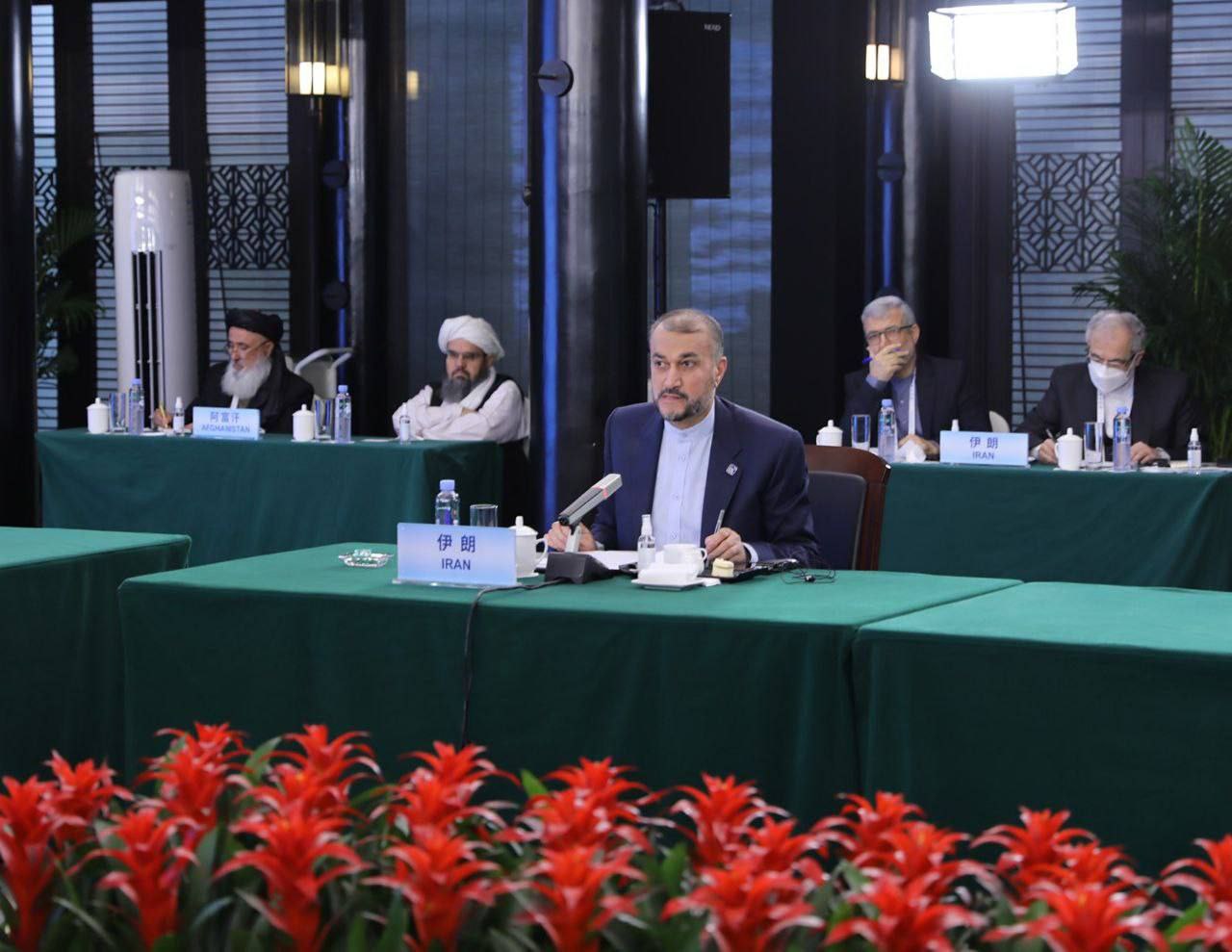  وزیر خارجه ایران: امیدواریم افغانستانی آرام در همسایگی ما شکل بگیرد  - خبرگزاری افغان ایرکا