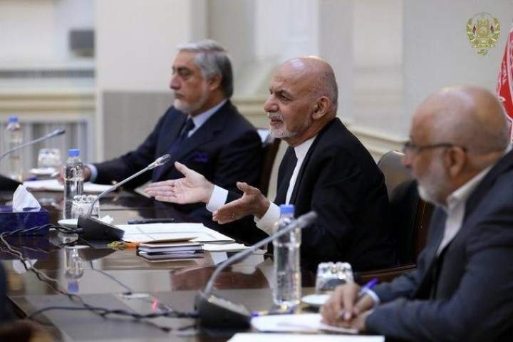 غنی و عبدالله با هیات گفتگوکننده دولت دیدار کردند - خبرگزاری افغان ایرکا