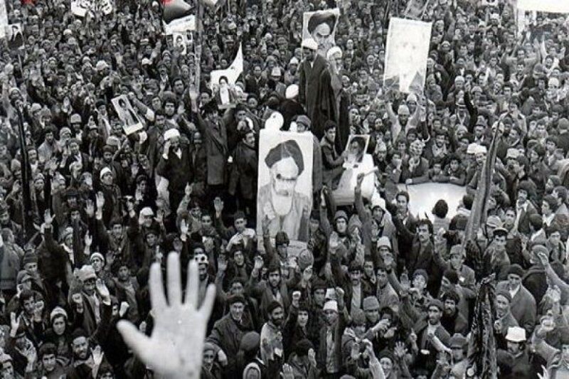 استاد دانشگاه کابل:پشتوانه مردمی مهمترین ویژگی انقلاب اسلامی ایران است  - خبرگزاری افغان ایرکا