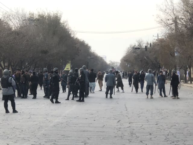 جنگ قومی در داخل دانشگاه کابل - تصویر دوم خبر