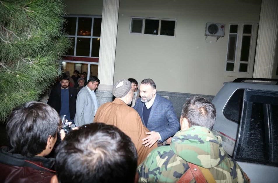 اجماع سیاسی؛ دیدار محمد محقق معاون ریاست اجرایی حکومت و عطا محمد نور والی بلخ - تصویر دوم خبر