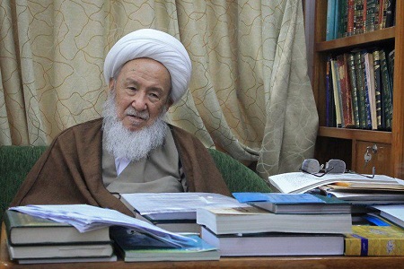 آیت الله فیاض:  زن می تواند رییس جمهور شود / نگران استقلال حوزه قم هستم