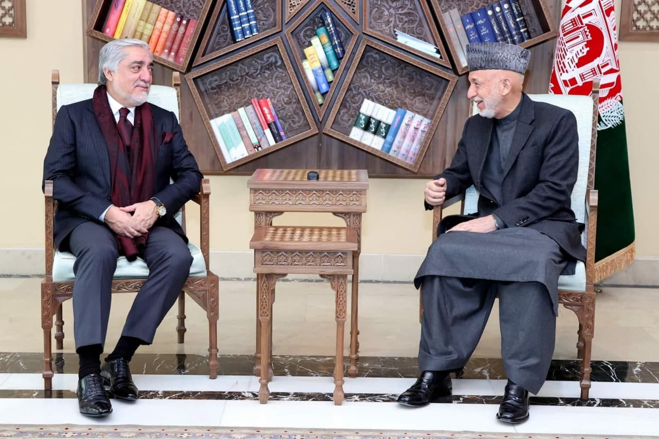 دیدار داکتر عبدالله با حامدکرزی و صحبت پیرامون دور دوم گفتگوهای صلح - خبرگزاری افغان ایرکا