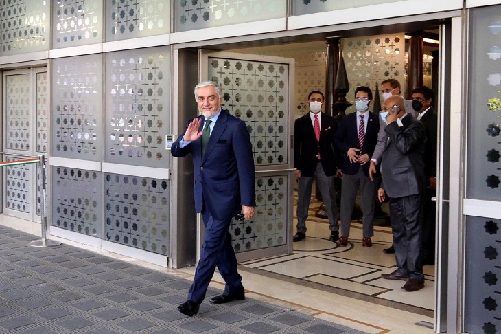 عبدالله عبدالله برای گفتگو در مورد روند صلح به هندوستان رفت - خبرگزاری افغان ایرکا