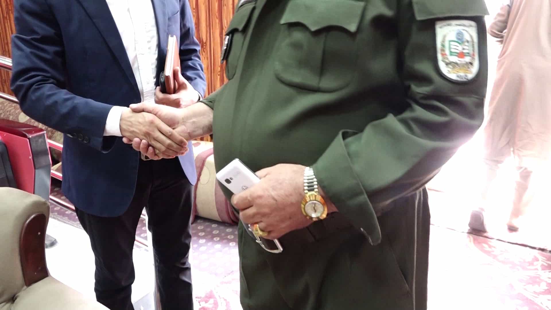 جنرالان و افسران نهادهای امنیتی به ازدیاد وزن و بزرگی شکم دچار استند - خبرگزاری افغان ایرکا
