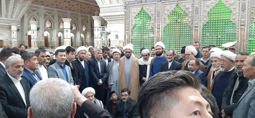 تجدید بیعت مهاجرین افغانستانی مقیم ایران با آرمان های امام خمینی(ره) - تصویر سوم خبر