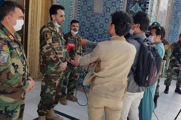 سفر اسدالله خالد به ولایت بلخ؛ اگر طالبان از خشونت ها نکاهند، نابود خواهند شد!
