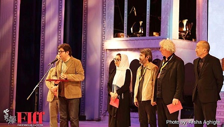 جایزه بهترین کارگردان آسیایی جشنواره جهانی فلم فجر به بانوی افغانستانی رسید - خبرگزاری افغان ایرکا