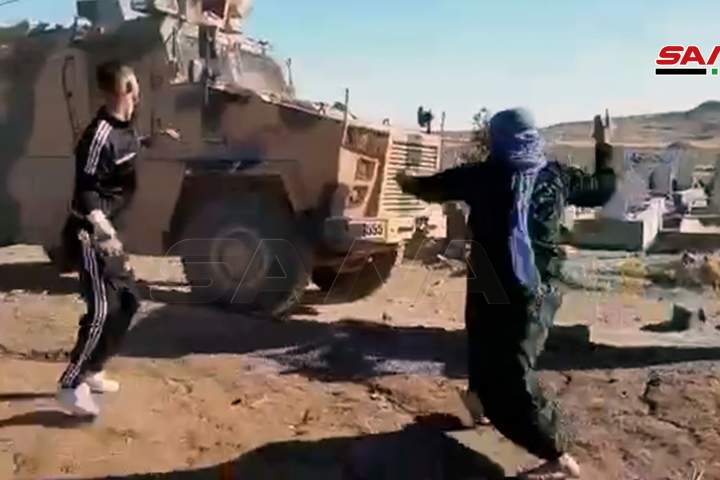 عراق در آستانه پایان اشغال؛ تحقیر سربازان آمریکایی توسط مردم عراق - خبرگزاری افغان ایرکا