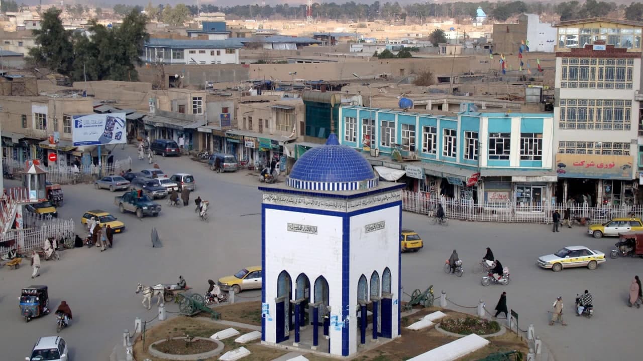 به خاک سپاری اجساد بی هویت در قندهار توسط طالبان - خبرگزاری افغان ایرکا