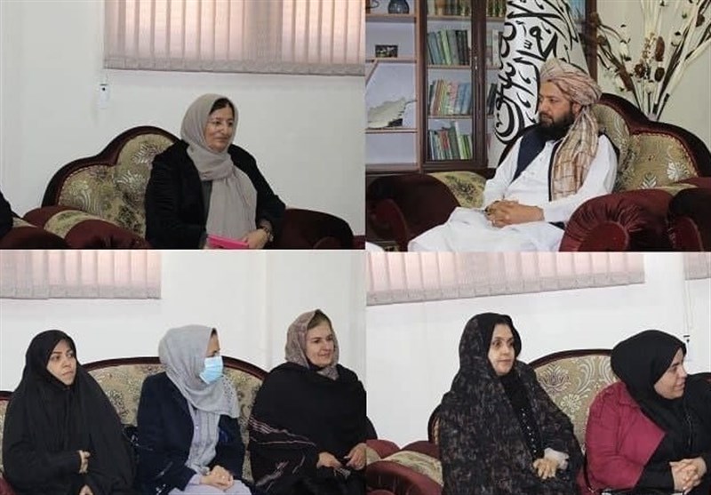 دیدار رئیس اطلاعات و فرهنگ طالبان در غرب کشور با جمعی از زنان هرات  - خبرگزاری افغان ایرکا
