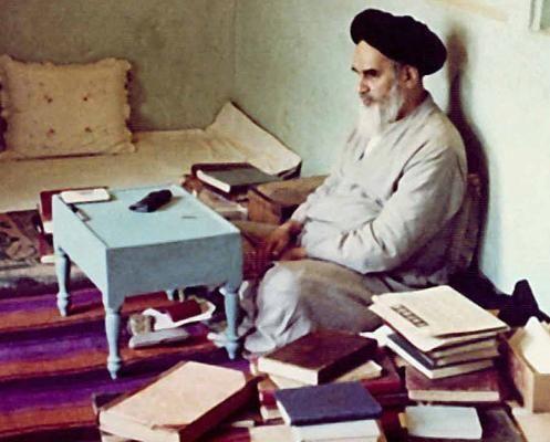 پیامدهای تفرقه از دیدگاه امام خمینی(ره) - تصویر دوم خبر