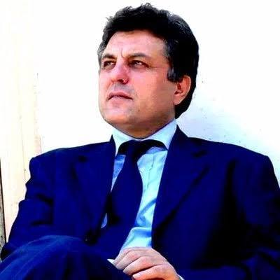 زخم برداشتن لطیف پدرام در مراسم سالروز به شهادت رسیدن شهید مزاری  - خبرگزاری افغان ایرکا