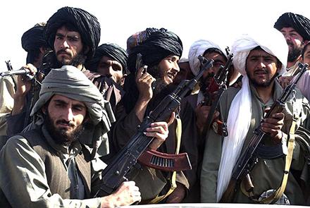  عضو شورای صلح: طالبان در حال مشوره در بارۀ فراخوان صلح حکومت است  - خبرگزاری افغان ایرکا