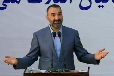 دزد کسانی اند که کمیته تدارکات را در اختیار دارند/ حکومت توطیه چینی می‎کند 