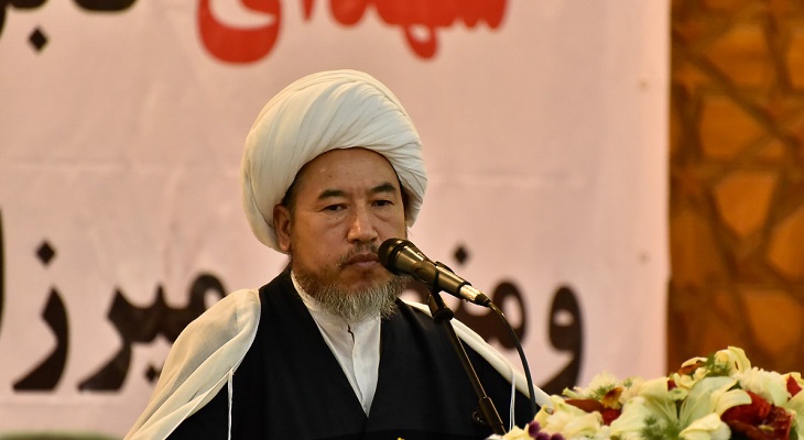 وحدت شیعه و سنی در افغانستان شکست ناپذیر است/مهاجرین از طرح تکفل خانواده های شهدا حمایت کنند