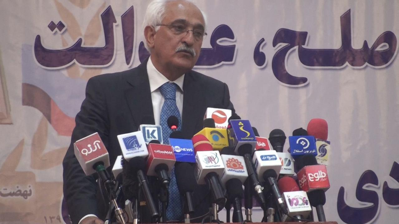 سپنتا: دست یابی به صلح بدون منزوی ساختن طالبان ممکن نیست - خبرگزاری افغان ایرکا