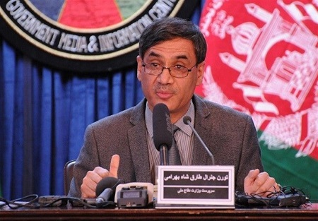 وزیر دفاع: برای پذیرفتن دعوت وزیر دفاع ایران منتظر فرمان «اشرف غنی» هستم - خبرگزاری افغان ایرکا