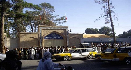 کنسول گری ایران در هرات شایعات عدم صدور ویزا به شهروندان ولایت فراه را رد کرد - خبرگزاری افغان ایرکا