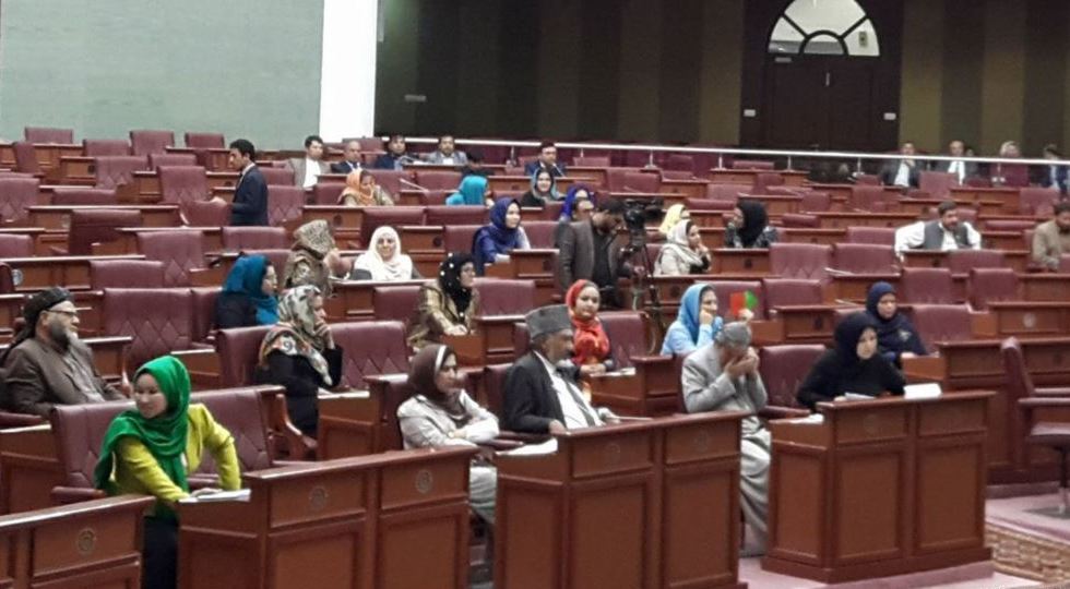 افزایش حملات تروریستی در غرب کابل؛ مجلس: مسئولیت تامین امنیت به خود مردم واگذار شود - خبرگزاری افغان ایرکا