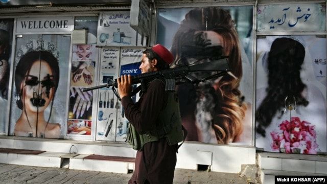 توجیه طالبان به منع فعالیت سالون های زیبایی: هزینه ی آرایش گاه ها اسراف بود - خبرگزاری افغان ایرکا
