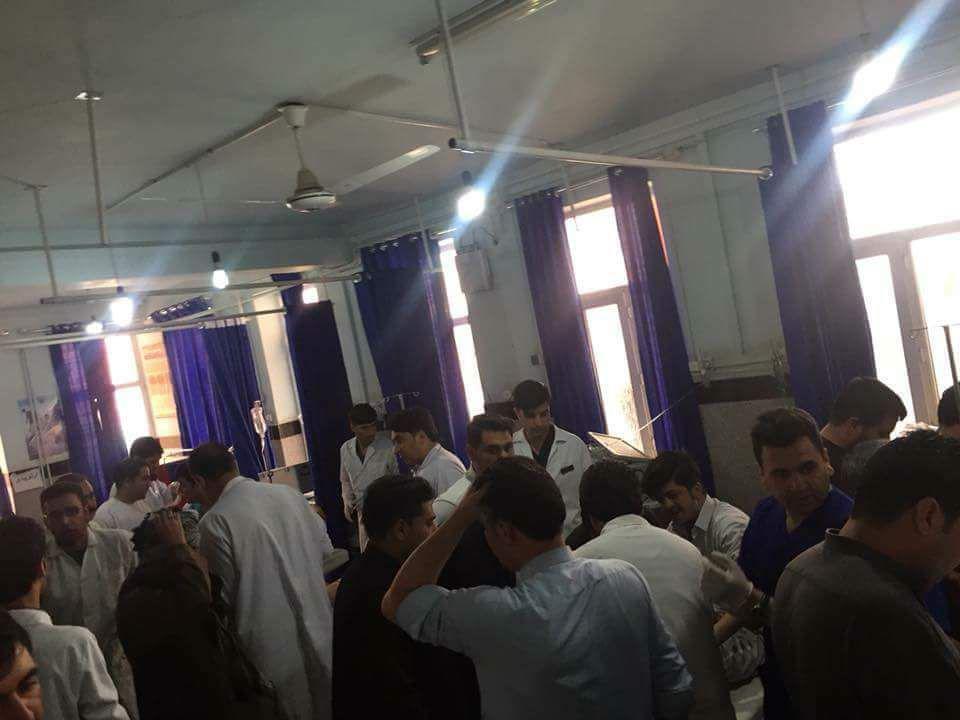 انفجار در مسجد هرات دست کم 12 شهید و زخمی بر جا گذاشت - تصویر سوم خبر