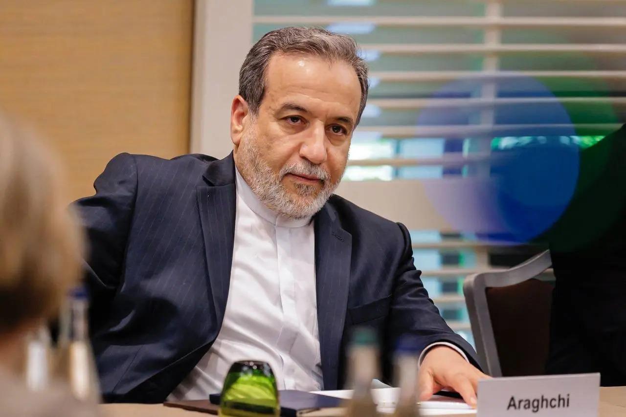 عراقچی: تنگۀ هرمز بسته نشده است - خبرگزاری افغان ایرکا