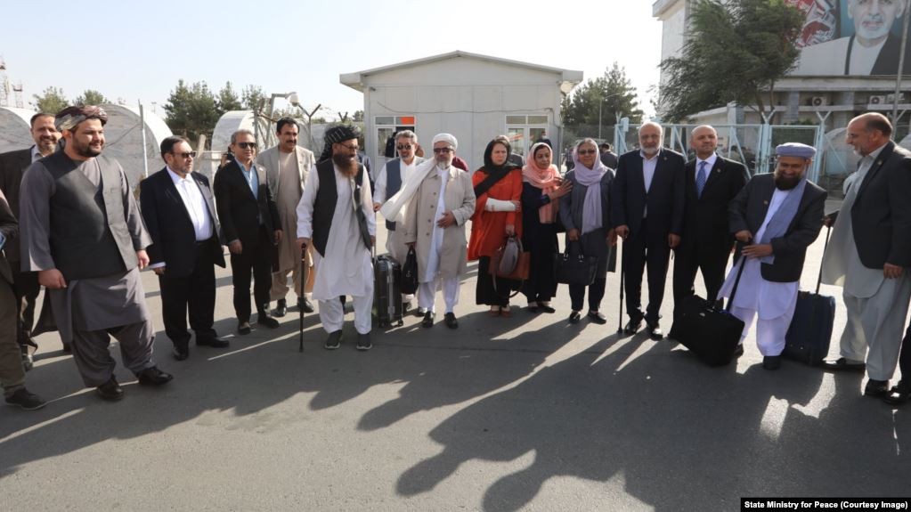  ادامه گفت وگوهای صلح؛  هیئت  مذاکره کننده برای بحث به کابل می آید - خبرگزاری افغان ایرکا