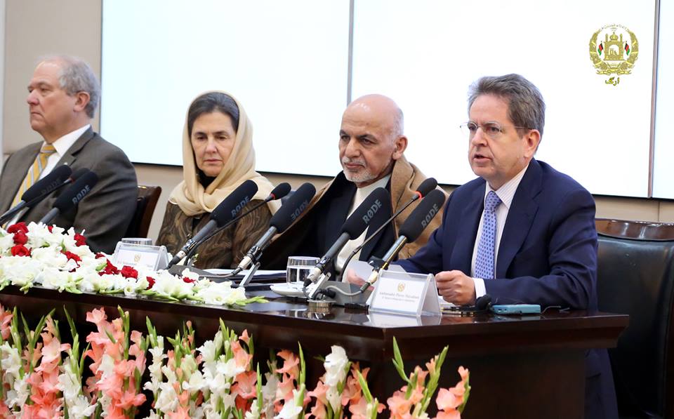 بازرس ویژه امریکا: اگر حکومت افغانستان با فساد مبارزه نکند، حکومت از داخل پوسیده می شود و جنگ پایان نخواهد یافت