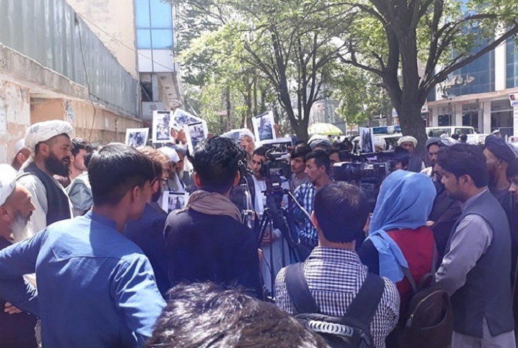 ادامه اعتراض ها برای رهایی نظام الدین قیصاری و محافظانش در فاریاب - خبرگزاری افغان ایرکا