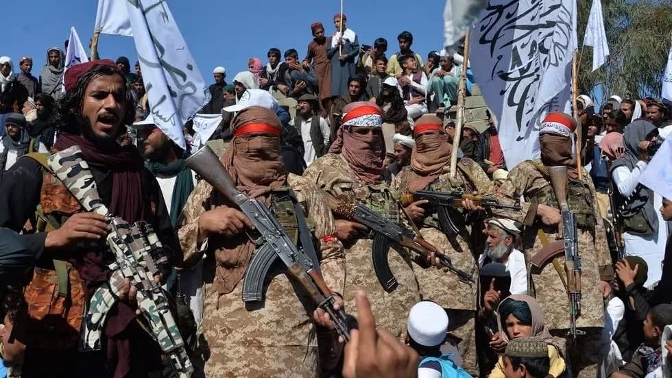  طالبان درخواست  آمریکا و سازمان ملل برای  تمدید آتش بس با دولت را رد کردند - خبرگزاری افغان ایرکا