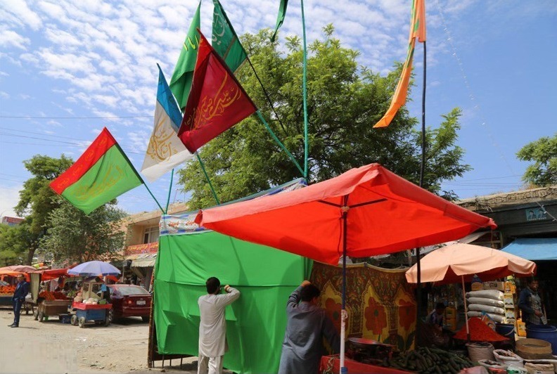 نیمه شعبان در کابل؛ رونق ایستگاه های صلواتی و جشن های دسته جمعی در خیابان ها - تصویر دوم خبر