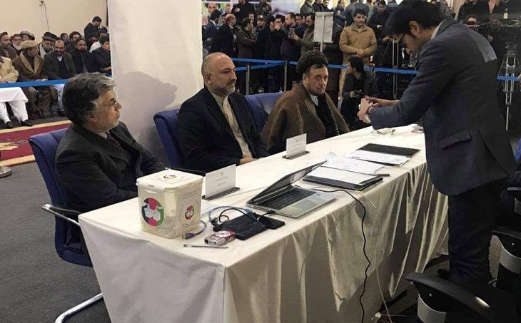 محمد حنیف اتمر برای انتخابات ریاست جمهوری رسماً ثبت نام کرد - خبرگزاری افغان ایرکا