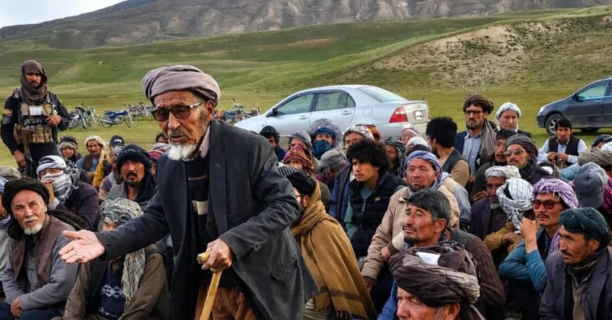 هجوم کوچی ها در بامیان؛ طالبان مدعی حل اختلاف میان کوچی ها و باشندگان پنجاب شد هجوم کوچی ها در بامیان؛ طالبان مدعی حل اختلاف میان کوچی ها و باشندگان پنجاب شد