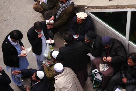 بانک  مرکزی: کاهش ارزش افغانی دربرابر ارزهای خارجی موقتی  است  - خبرگزاری افغان ایرکا