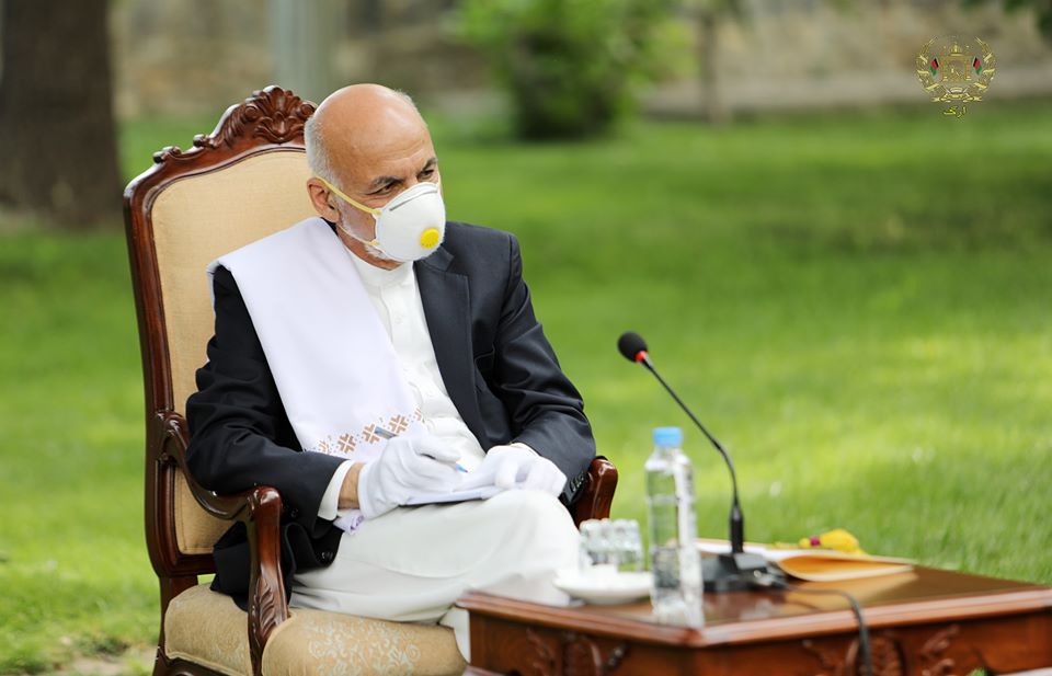 محمداشرف غنی کمیسیونی را برای برگزاری مراسم خاک سپاری محمدیوسف غضنفر توظیف کرد - خبرگزاری افغان ایرکا