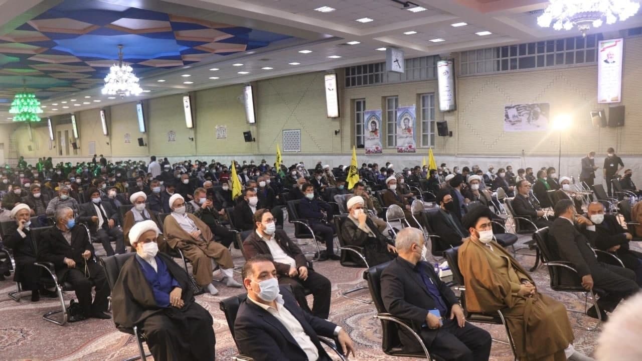 شهدای افغانستانی دوران دفاع مقدس مظلوم واقع شده اند/مهاجرین برای دفاع از ولایت خون داده اند  - تصویر سوم خبر