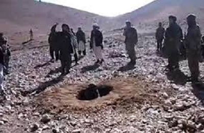 فرمانده مشهور طالبان و عامل سنگسار رخشانه در غور خود را تسلیم دولت کرد - خبرگزاری افغان ایرکا