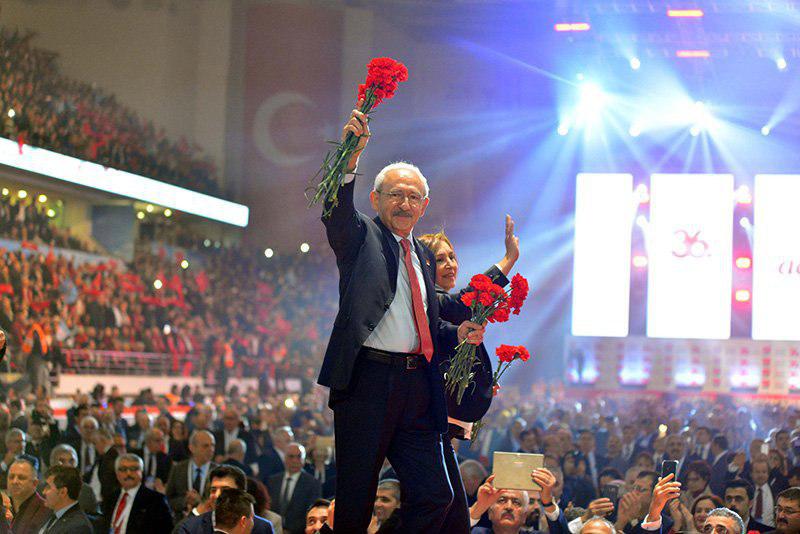 قلیچدار اوغلو: اردوغان سریعاً با دمشق ارتباط برقرار کند - خبرگزاری افغان ایرکا
